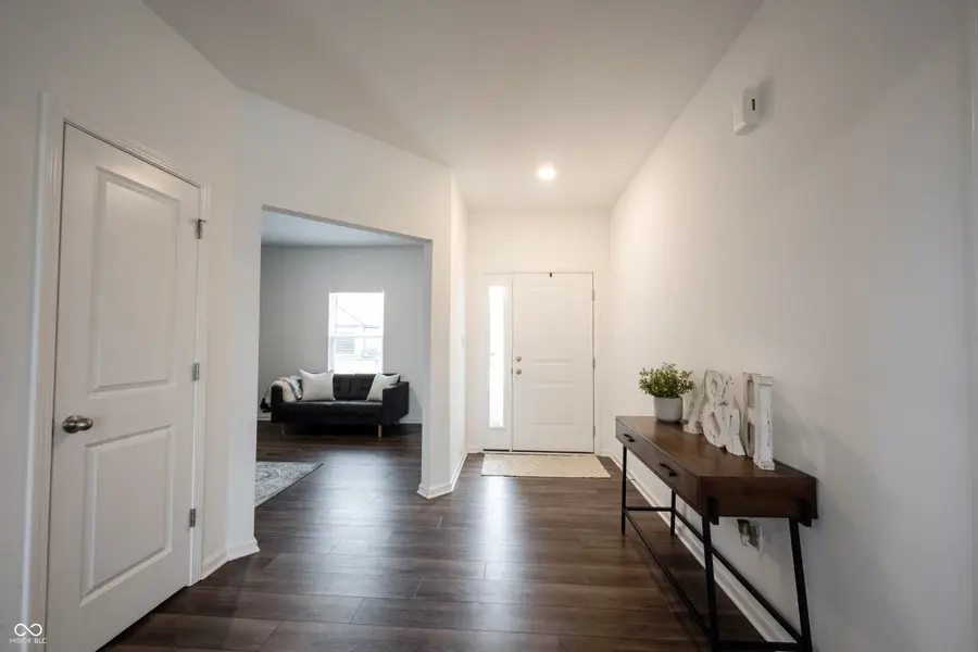 8346 Juniper Lane, Pendleton, IN 46064 - Image #2