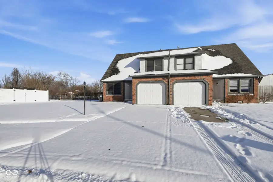 1167 Charles Lee Court, Greenwood, IN 46143 - Image #2