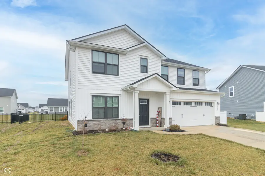 1730 Cascades Drive, Greenfield, IN 46140 - #2