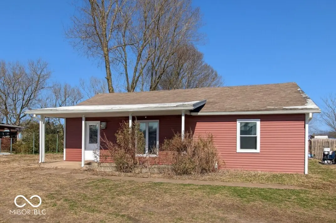 450 W Douglas Street, Martinsville, IN 46151 - Image #1