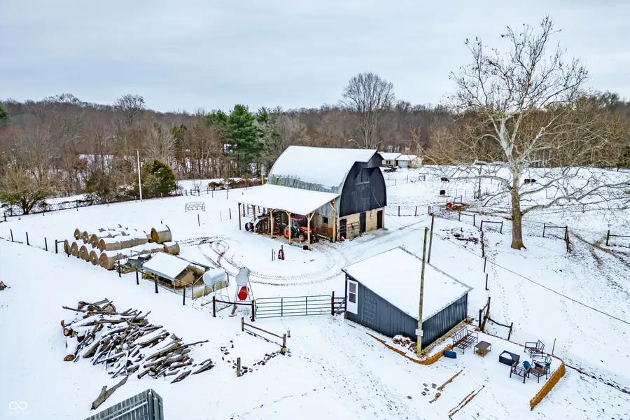 976 Vinegar Hill Road, Bedford, IN 47421 - Image #2