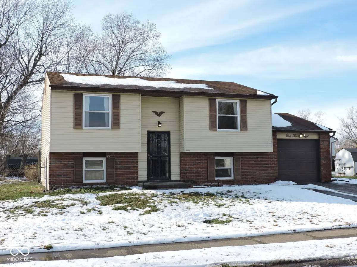 128 Greenlee Drive, Indianapolis, IN 46234 - Image #1
