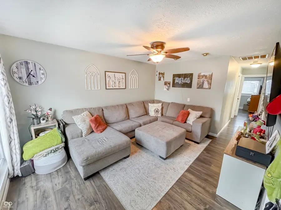 118 Brentwood Lane, Whiteland, IN 46184 - Image #3