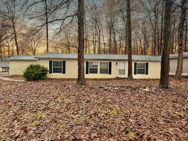 180 Lazy River Court, Cloverdale, IN 46120