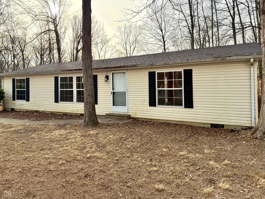 180 Lazy River Court, Cloverdale, IN 46120 - Image #2