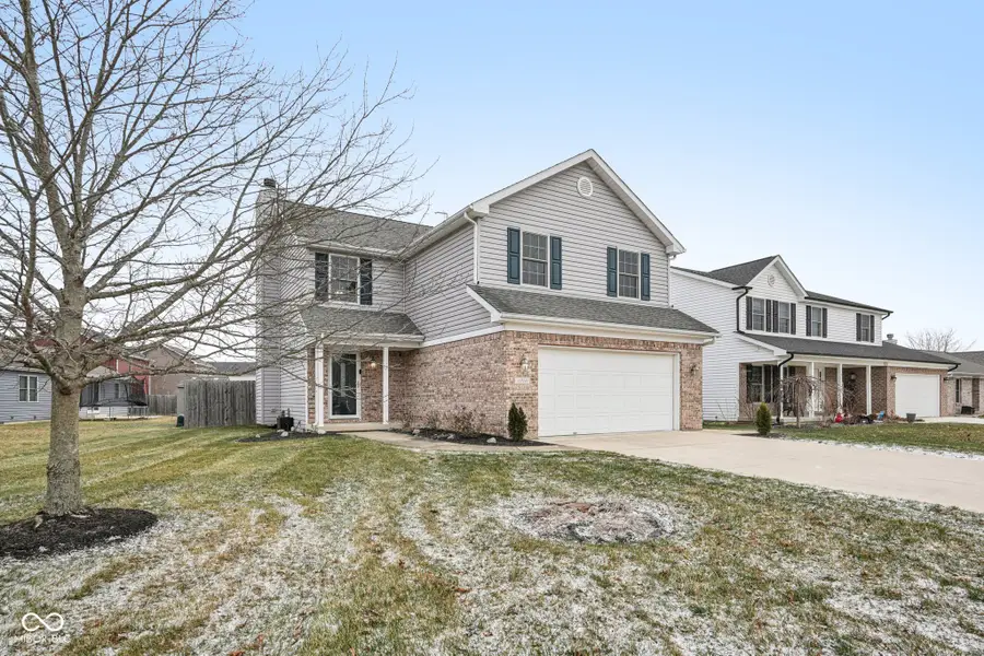 1916 N Sandal Wood Drive, Yorktown, IN 47396 - Image #3