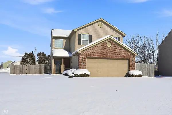 1882 Chatham Place, Danville, IN 46122