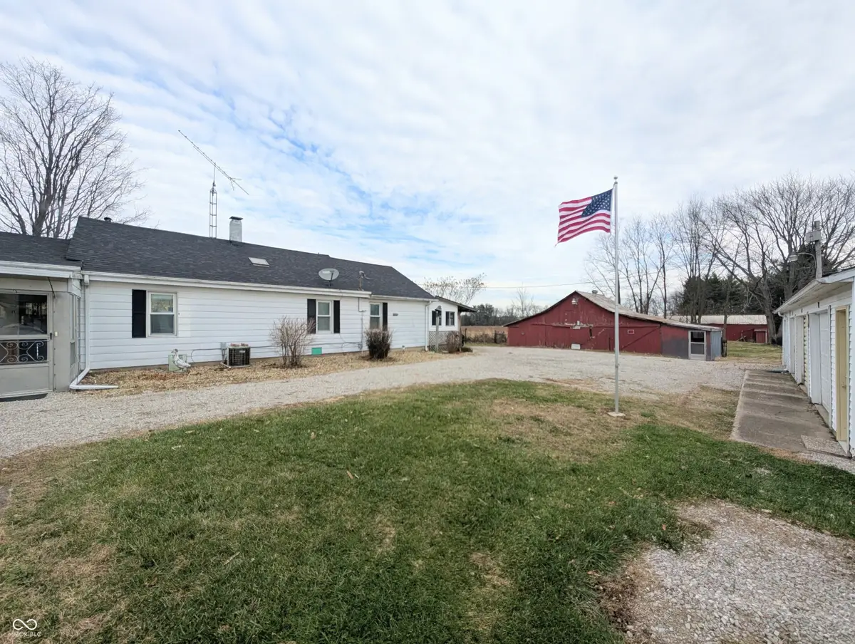 5599 N State Road 9, Hope, IN 47246 - Image #1