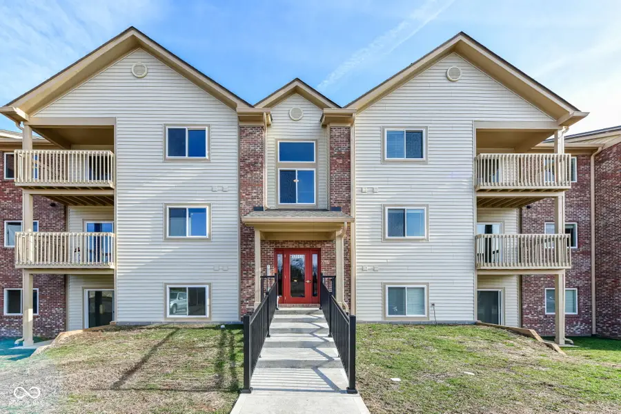 12517 Timber Creek Drive #UNIT 6, Carmel, IN 46032 - Image #2