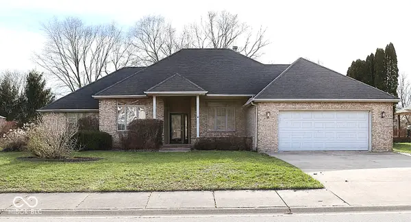 6133 Basswood Drive, Columbus, IN 47201