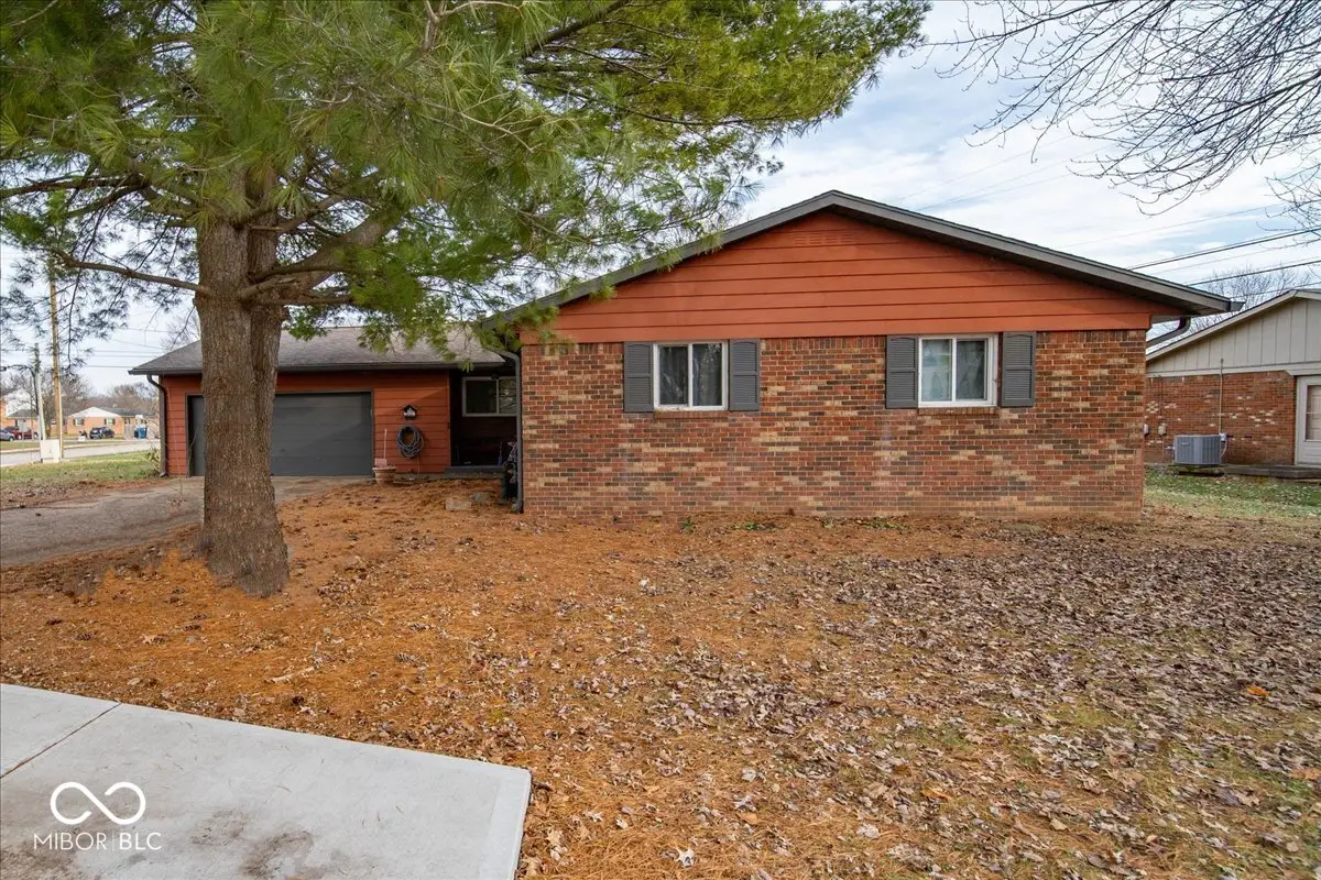 21 S Dawn Drive, Franklin, IN 46131 - Image #1