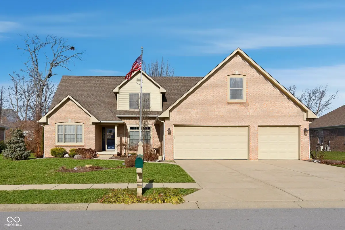 6686 Woodcrest Drive, Avon, IN 46123 - Image #1