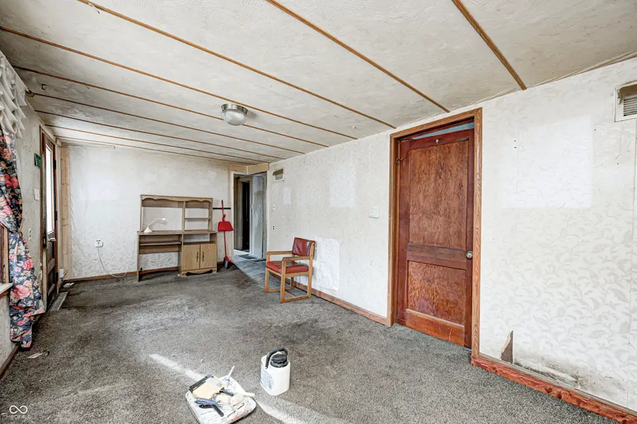 1734 S County Road 1050 E, Indianapolis, IN 46231 - Image #3