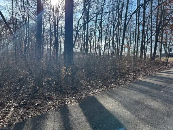 6253 Mallard Drive, Nineveh, IN 46164