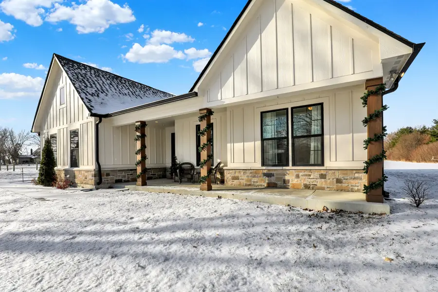 9640 N County Road 950 E, Brownsburg, IN 46112 - Image #3