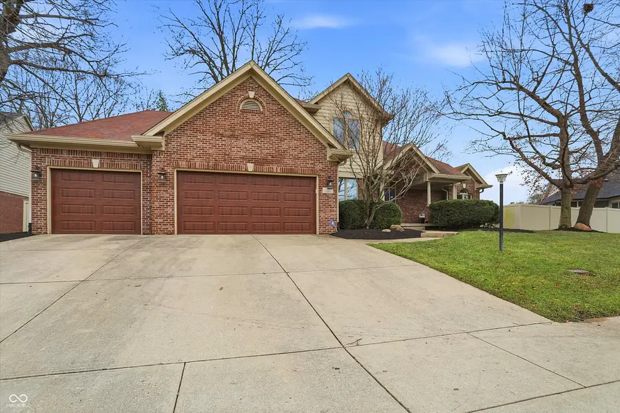 7701 Oak Grove Drive, Indianapolis, IN 46259 - Image #2