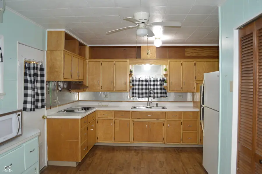 2405 Sunset Boulevard, Anderson, IN 46013 - Image #2