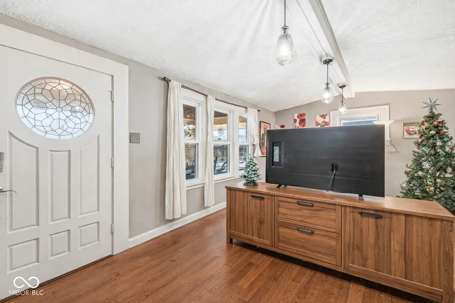 630 N Emerson Avenue, Indianapolis, IN 46219 - Image #3