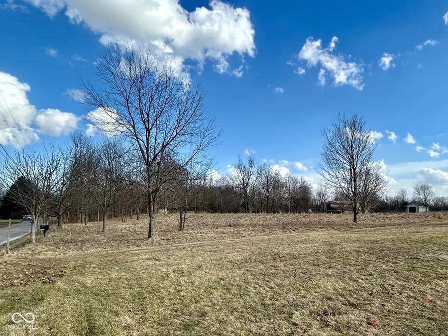 10505 Indian Crk S Road, Indianapolis, IN 46259 - #2