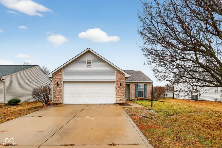 5108 Thompson Park Boulevard, Indianapolis, IN 46237 - Image #2