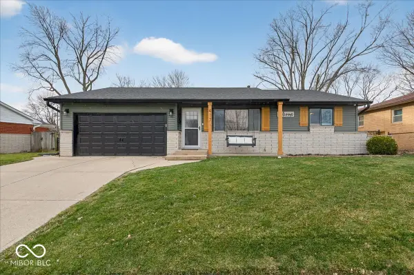 417 Hickory Lane, Plainfield, IN 46168