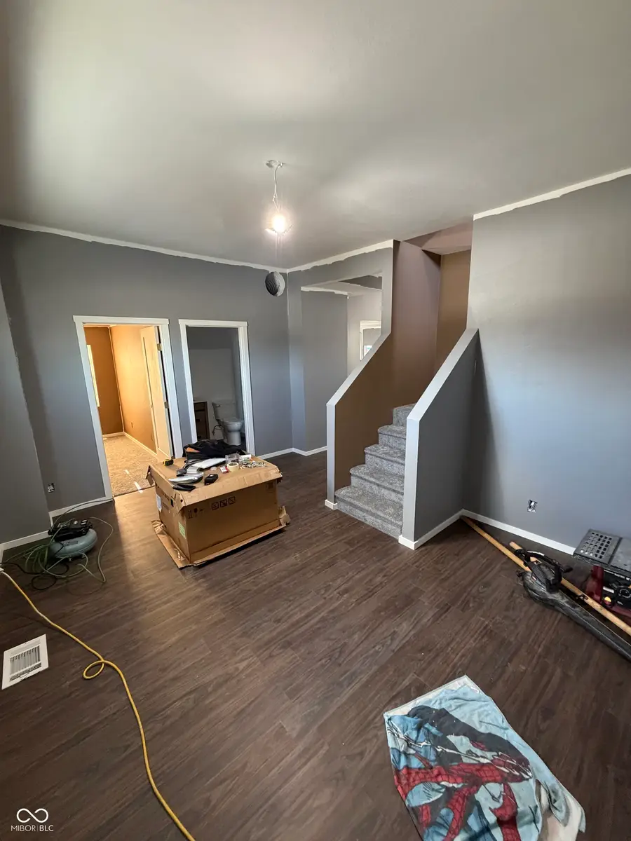 2435 S D Street, Elwood, IN 46036 - Image #2