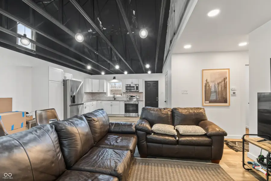 230 S Routiers Avenue, Indianapolis, IN 46219 - Image #3