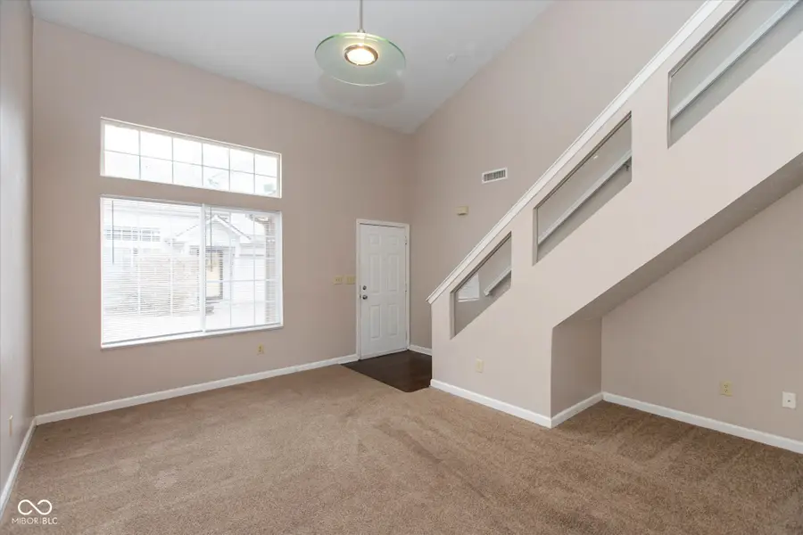 5028 Clarkson Drive, Indianapolis, IN 46254 - Image #3