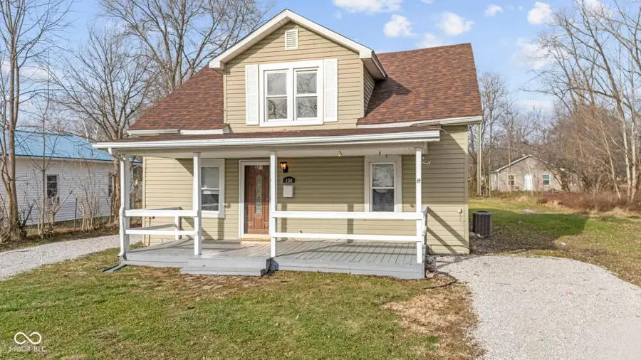 138 Blunt Avenue, Austin, IN 47102 - Image #2