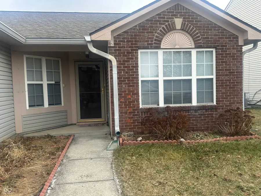 8433 Crosser Drive, Indianapolis, IN 46237 - Image #3