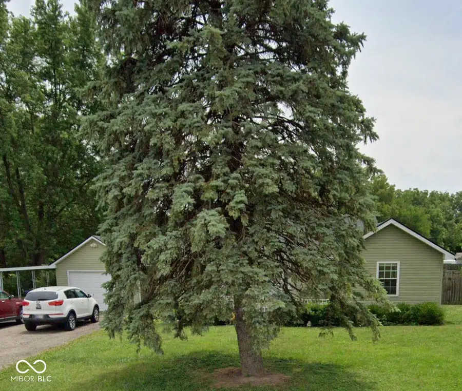 8849 Mcgaughey Road, Indianapolis, IN 46239 - Image #2