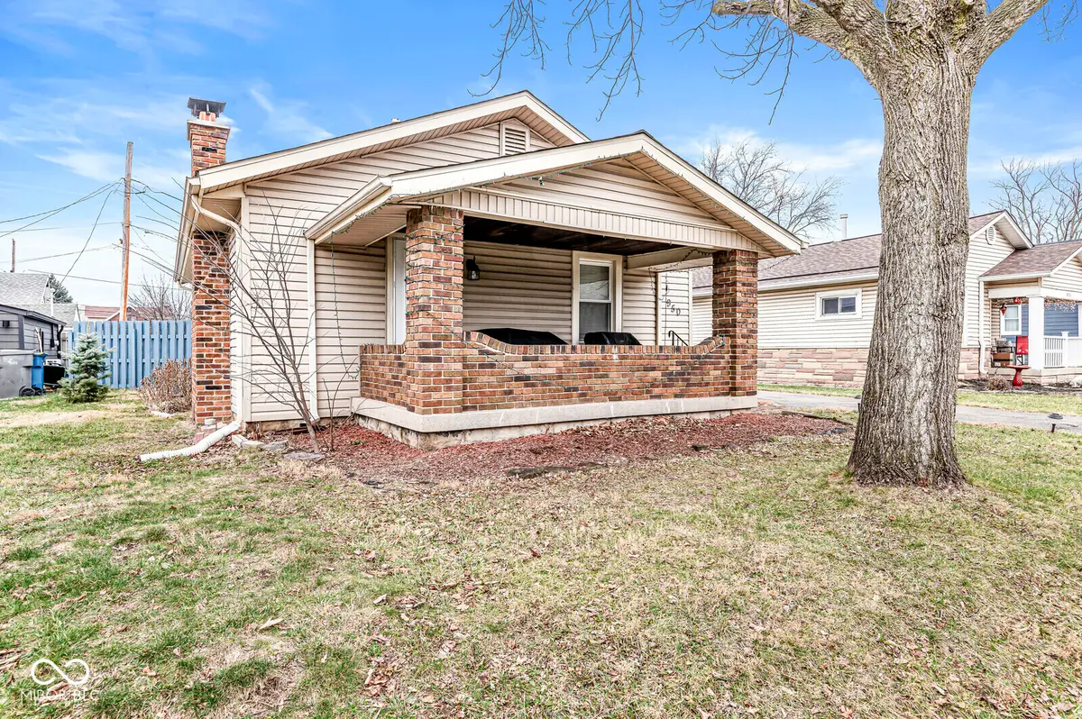 950 N Hawthorne Lane, Indianapolis, IN 46219 - Image #1