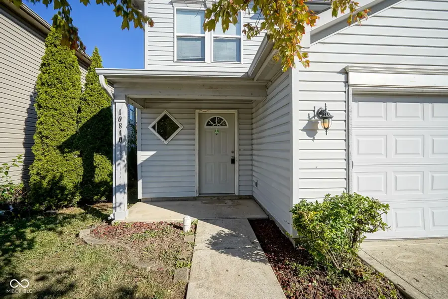 10840 Orchard Valley Way, Indianapolis, IN 46235 - Image #3