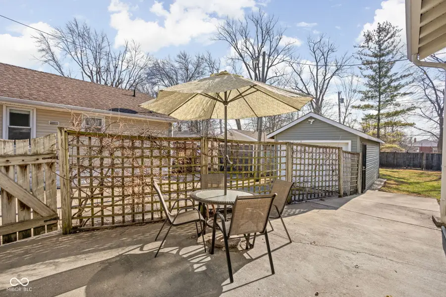 6037 Dewey Avenue, Indianapolis, IN 46219 - Image #2