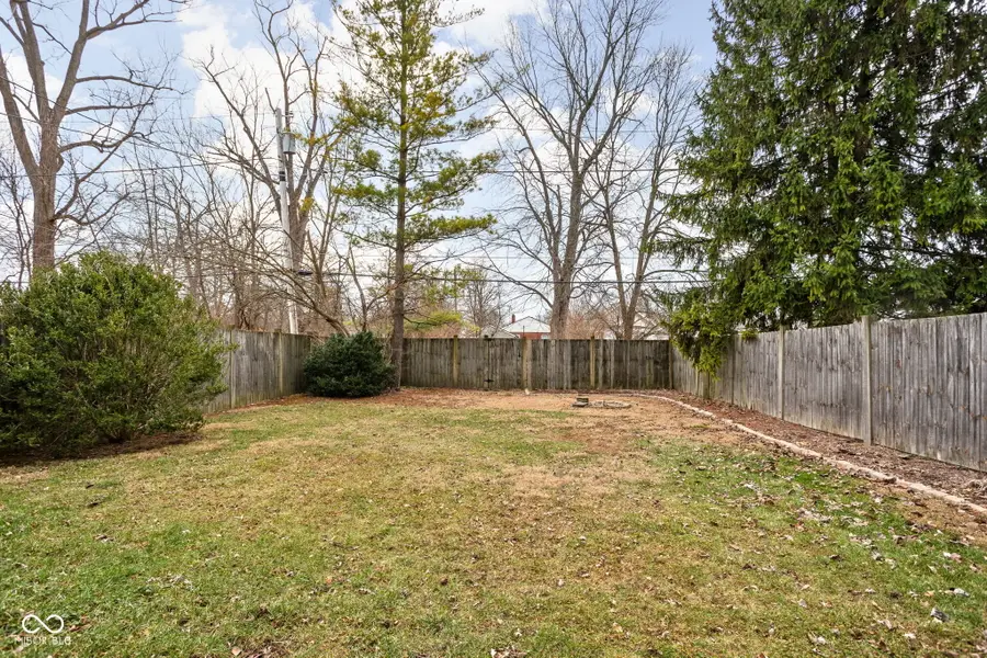 6037 Dewey Avenue, Indianapolis, IN 46219 - Image #3