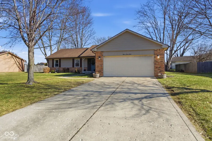 1127 Waterford Drive, Greenwood, IN 46142 - Image #2