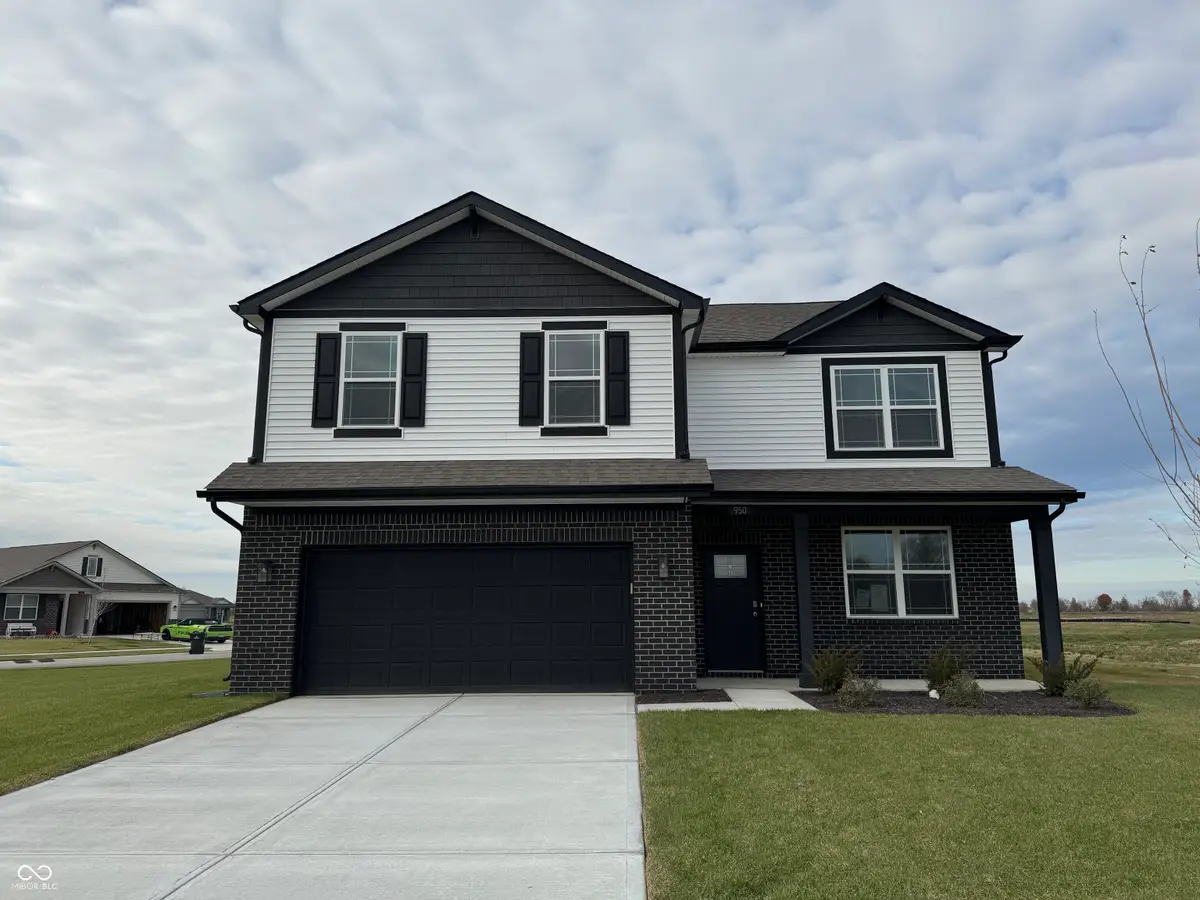 950 Saddlebrook Farms Boulevard, Whiteland, IN 46184 - Image #1