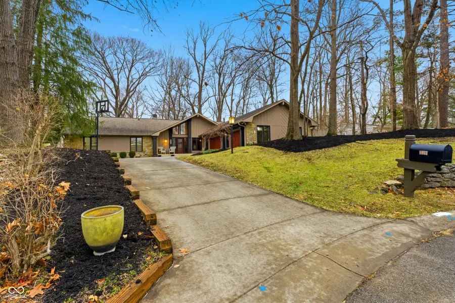 6914 Creekridge Trail, Indianapolis, IN 46256 - Image #3