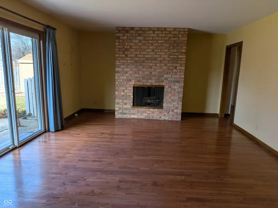 7148 Vauxhall Road, Indianapolis, IN 46250 - Image #3