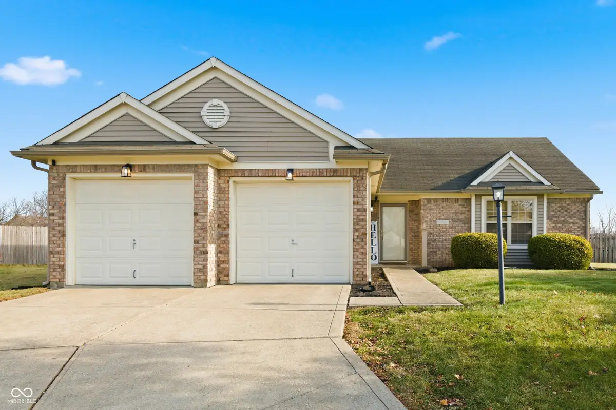 7727 Blackthorn Circle, Indianapolis, IN 46236 - Image #1