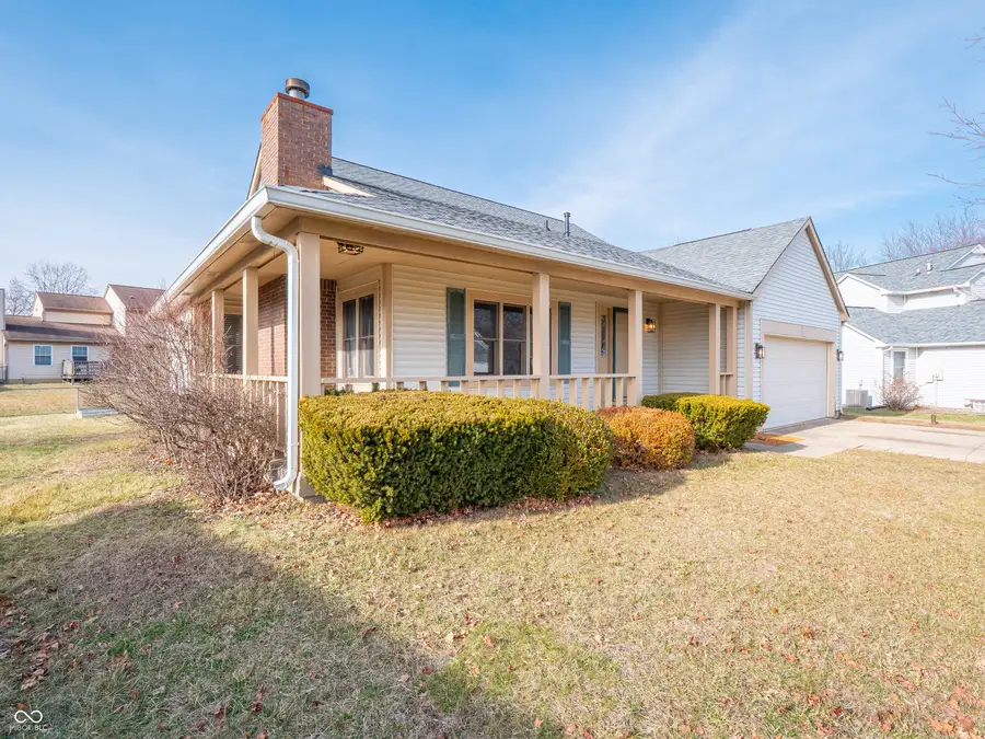 5956 Staffordshire Circle, Indianapolis, IN 46254 - Image #3