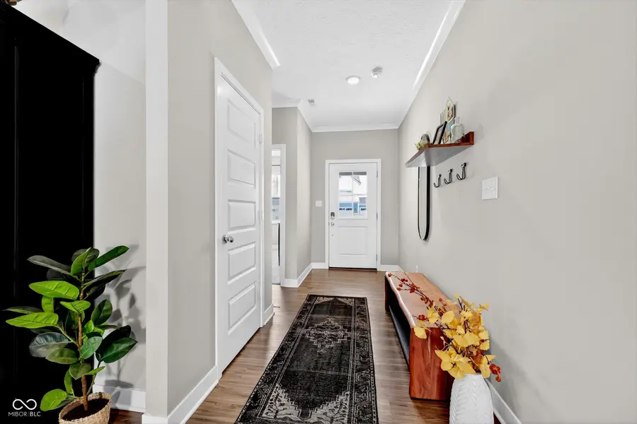 20184 Fenside Crossing, Westfield, IN 46074 - Image #2