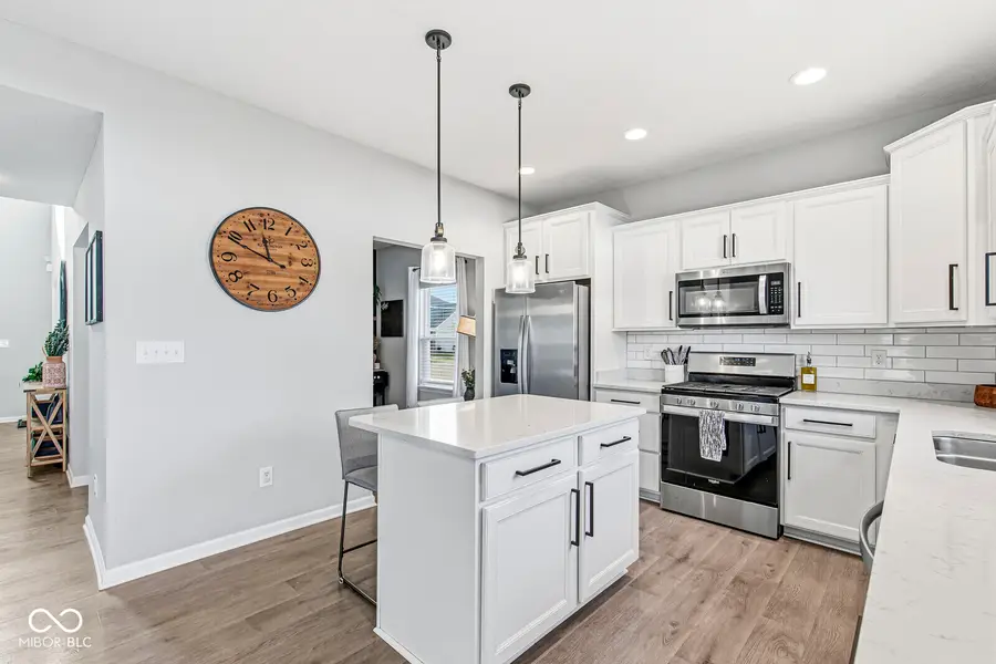 9034 Hemingway Drive, Indianapolis, IN 46239 - Image #3