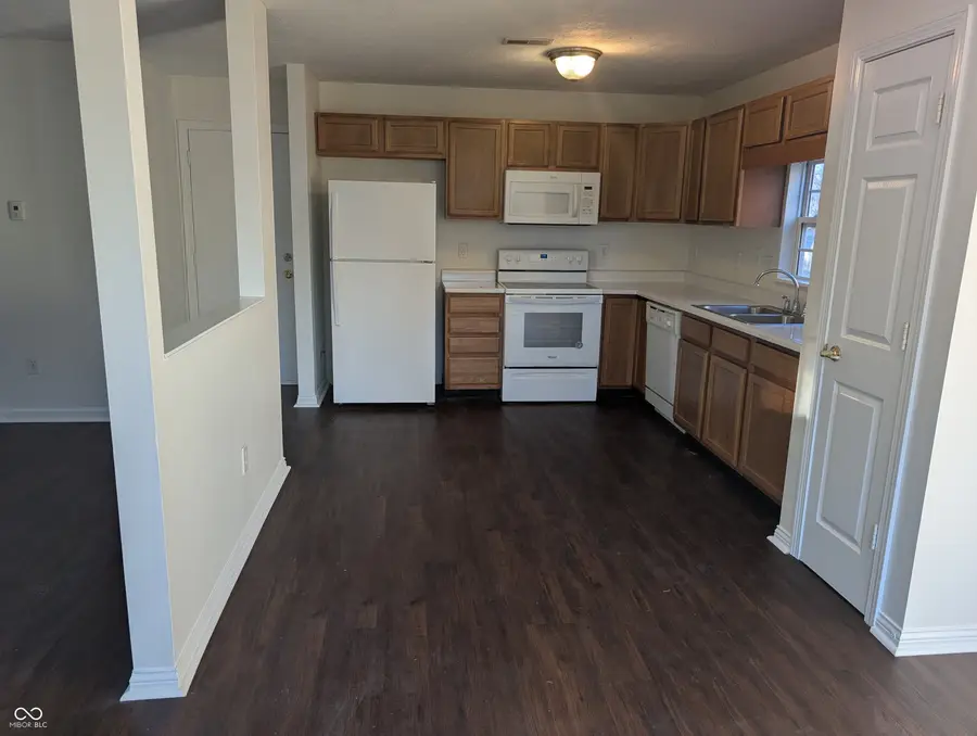 2533 Bristlecone Drive, Indianapolis, IN 46217 - Image #3