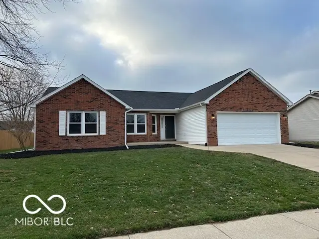 3715 Richland Drive, Columbus, IN 47203 - Image #1