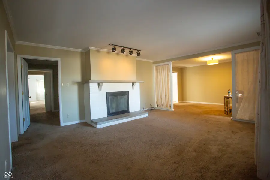 7301 Mardyke Lane, Lawrence, IN 46226 - Image #2