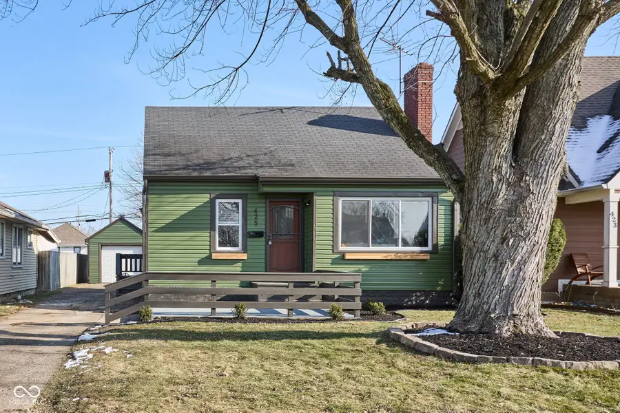 425 N 18th Avenue, Beech Grove, IN 46107 - Image #2