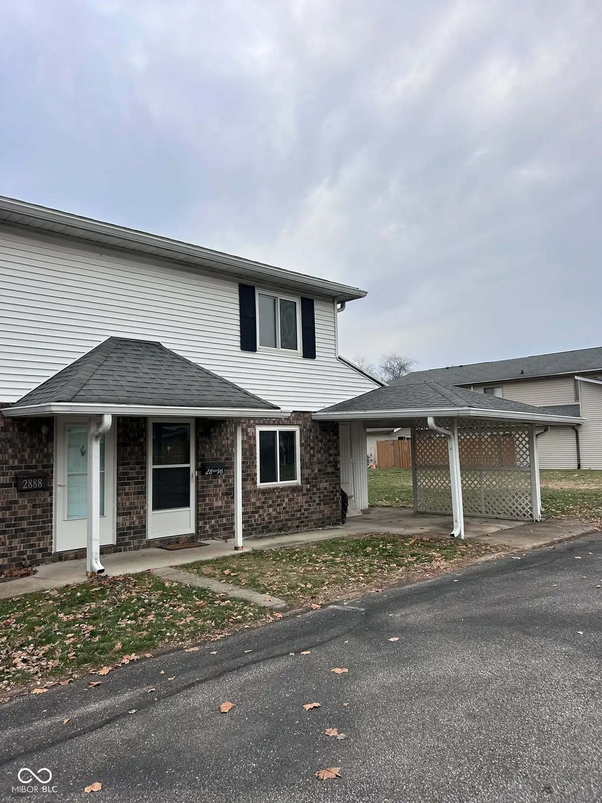 2896 Two Worlds Drive, Columbus, IN 47201 - Image #1