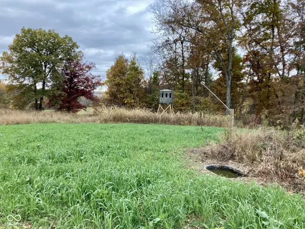 1 St Rd 54 Road, Bloomfield, IN 47424