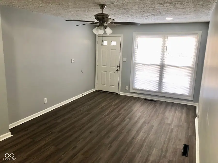 6161 Meadowlark Drive, Indianapolis, IN 46226 - Image #2